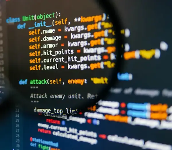 Optimización de software a través de código de programación